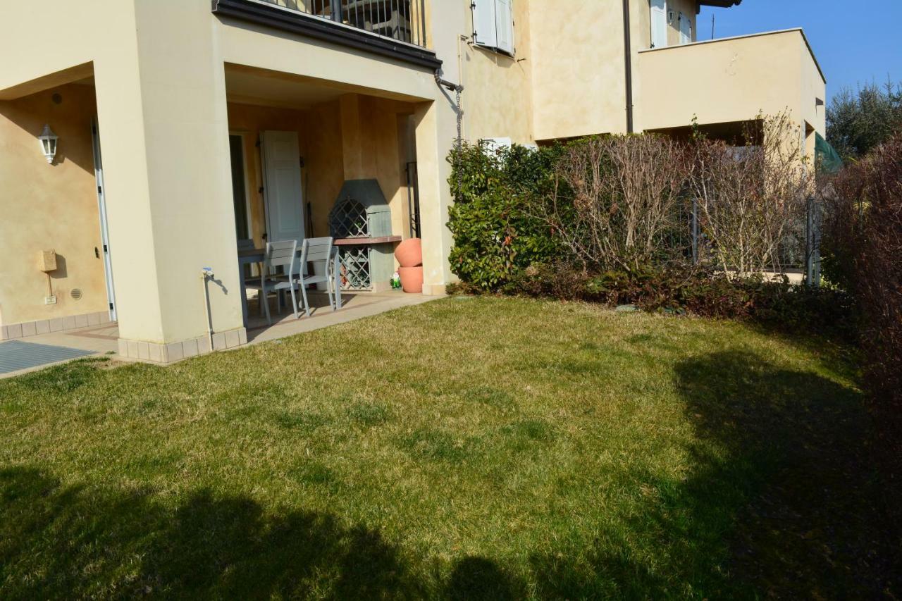 Il Giardino Di Laura - Sirmione Apartment Exterior photo
