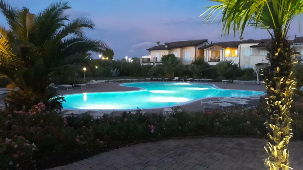 Il Giardino Di Laura - Sirmione Apartment Exterior photo